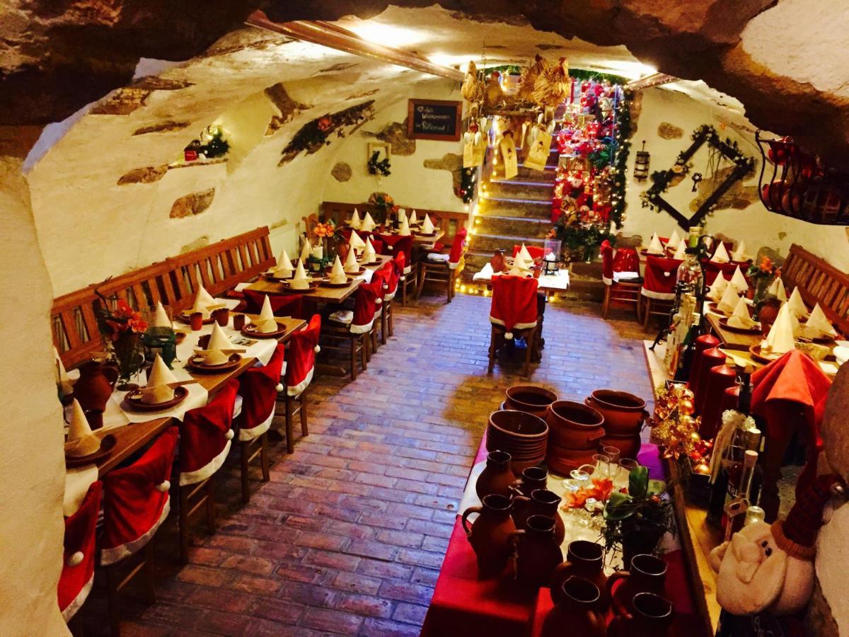 Landgasthaus "Zum Engel" Neuleiningen Luaran gambar