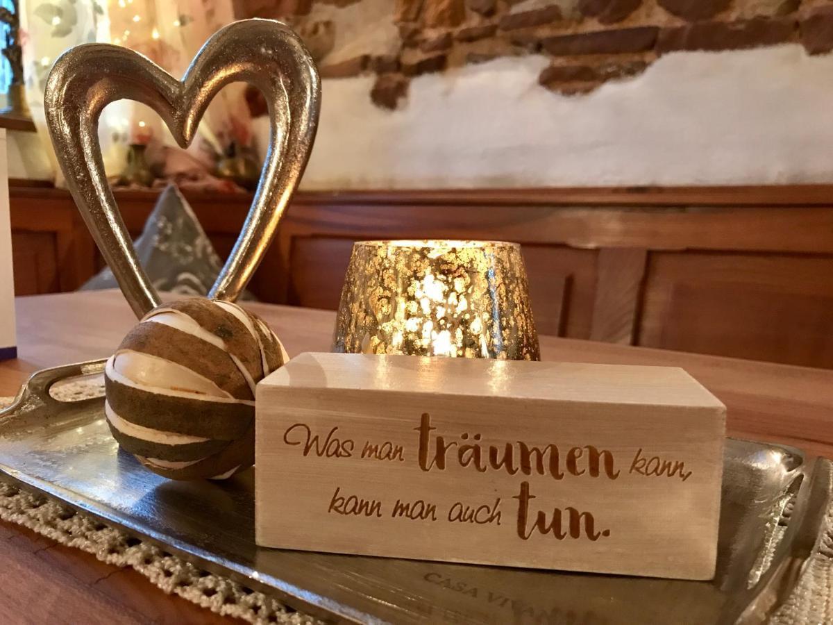 Landgasthaus "Zum Engel" Neuleiningen Luaran gambar